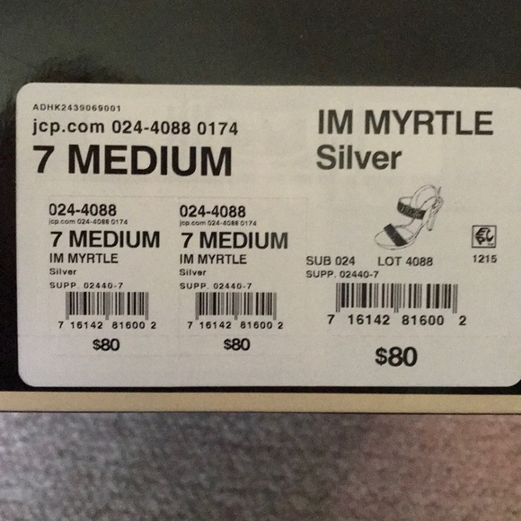 Worn once! Silver I. Miller Myrtle heels! W/ box - Picture 4 of 6
